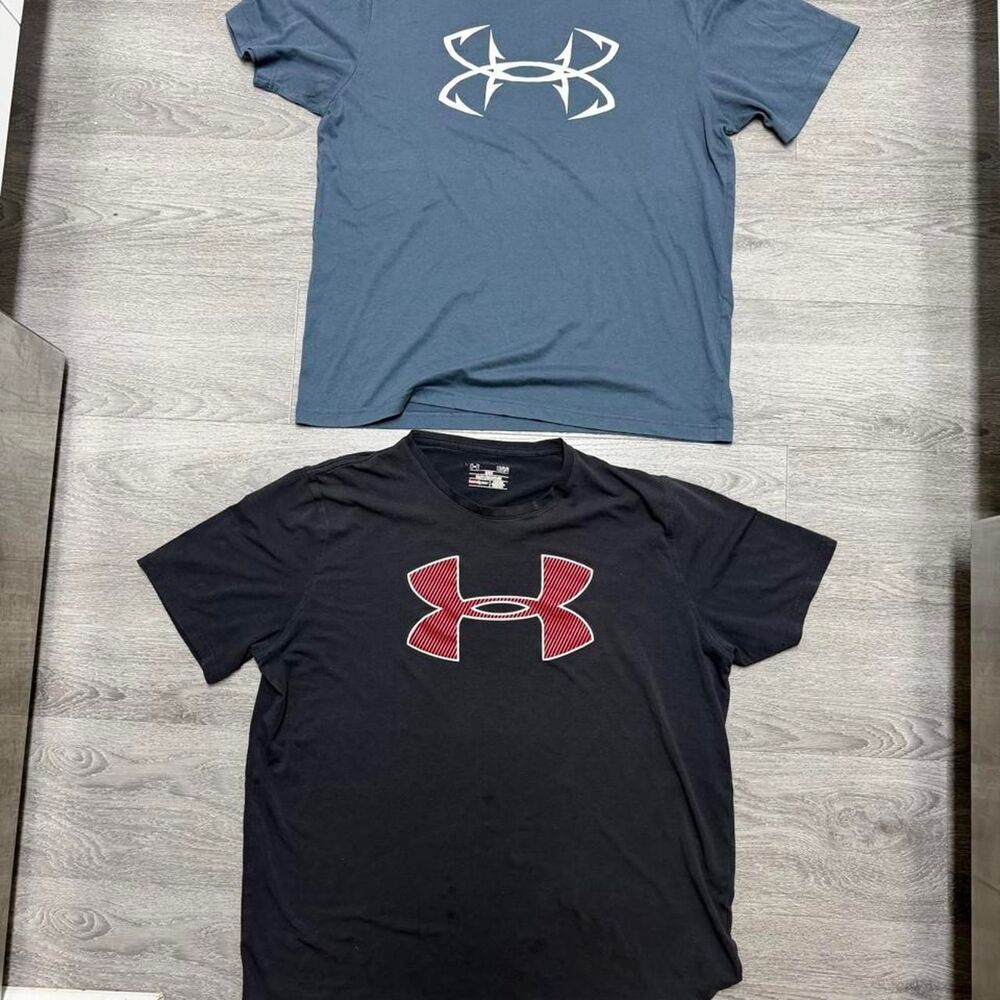 Under-armour Men's Blue and Navy T-shirt